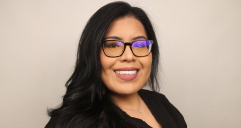Dental assistant Marlen